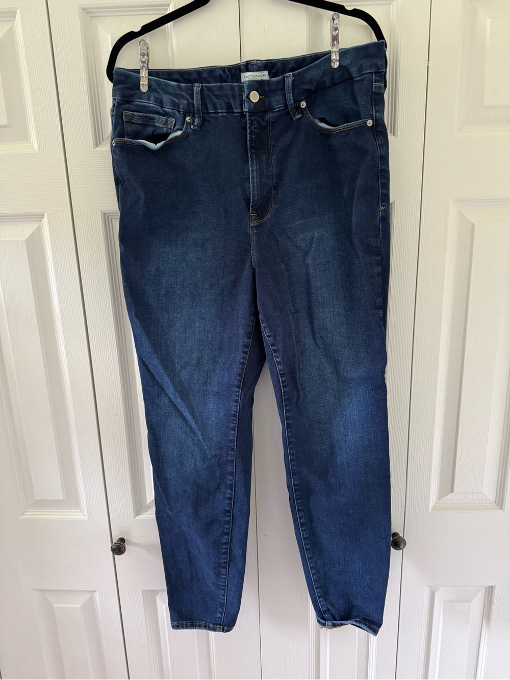 Good American Always Fits Jeans